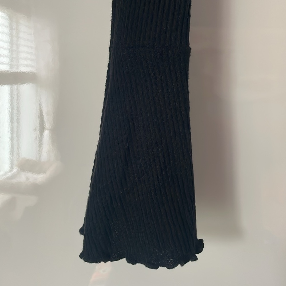 Preowned Mind Code Crop Top - Picture 3 of 5